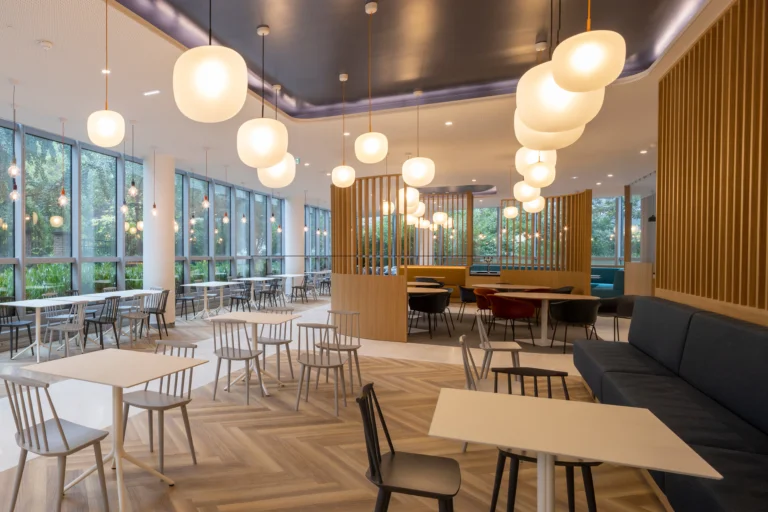 renovation-globale-conception-realisation-de-locaux-professionnels