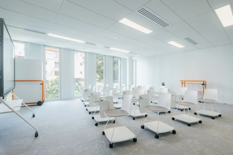 Salle de travail et de présentation